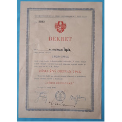 Dekret - Záslužný odznak Československé obce dobrovolecké z roku 1945