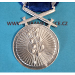 Československá vojenská medaile Za zásluhy I. stupně v orig. etui - Pražské vydání - tlustá