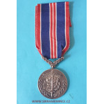 Československá medaile Za chrabrost před nepřítelem - II. Pražské vydání 1945-47 v orig. etui - varianta c-3 - slovenský nápis - bílý kov