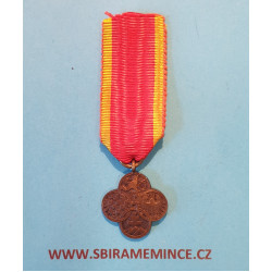Závěsná fraková miniatura na stužce - Československý Válečný kříž 1914 - 1919