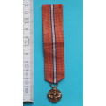 Závěsná miniatura - Československá revoluční medaile bez podpisu
