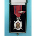 Národní Garda - DOK IV. - III. stupeň  pro čestné členy 1. třída 1937-39 v orig. etui - s meči (konklávní s prohloubením)