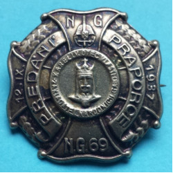 Národní Garda - odznak "NG 69 PŘEDÁNÍ PRAPORCE Duchcov " 12.IX.1937 - 25x25mm - stříbrný