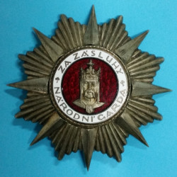 Národní Garda - DOK IV. - hvězda I. velitelský stupeň 2.třída 1936/37-39 za vojenské i civilní zásluhy - opis stříbrné barvy - RARITA
