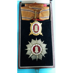 DOK IV. - Československá národní garda čestný odznak s hvězdou II.velitelský stupeň 2.třída 1945-49 v orig. etui - za civilní zásluhy