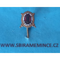 Klopový odznak - miniatura DOK IV. s meči pro civilní oděv - III. důstojnický stupeň pro 1. a 2. třídu za vojenské nebo civilní zásluhy - zlatý