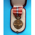 Československá revoluční medaile - s podpisem AB - vydání z let 1920-1938 v orig. etui