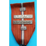 ORIGINÁL - Československá revoluční medaile - s podpisem AB - Pařížské vydání z let 1918-1919 - Francouzské legie - štítky - „ALLSACE“ „ARGONNE“  „22“ a „21" - var. těžká světlá - vzácná varianta