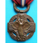 Československá revoluční medaile - bez podpisu medailéra - dutá - Ruské legie - „6“ , „8“ a „1“ - var. dutá tmavá