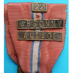 Československá revoluční medaile - s podpisem AB - vydání z let 1920-1938 Francouzské legie - štítky „ARGONNY“ "ALSACE" a "22" - var. těžká tmavá
