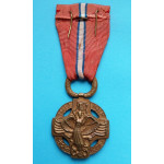 Československá revoluční medaile - s podpisem AB - vydání z let 1920-1938 Francouzské legie - štítek PERONNE a 21 - var. těžká světlá