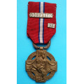 Československá revoluční medaile - s podpisem AB - vydání z let 1920-1938 Italské legie - štítky „DOSS´ ALTO" a „33"