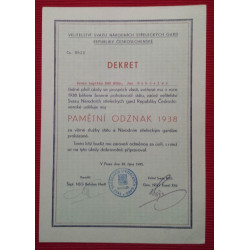 Dekret - Pamětní odznak 1938 - Kříž za věrné služby SNG - udělen Velitelstvím SNSG 1945
