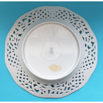 Porcelánový krajkový talířek - miska - tácek - motiv rybíz - angrešt - značeno Schumann Germany 1881
