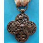 Československý Válečný kříž - I.pražské vydání (1918 - 1920) , původní stuha  s lipovou ratolestí a zlatou hvězdičkou , varianta VM-5-I-B