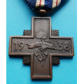 Pamětní odznak NSG - Kříž za věrné služby z roku 1938- tmavý bronz s podpisem - varianta a