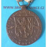 Československá medaile za vítězství - Mezispojenecká vítězná medaile s podpisem medailéra - tmavá - ouško soudečkové