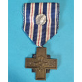 Pamětní odznak NSG - Kříž za věrné služby z roku 1938- tmavý bronz s podpisem , lipový lístek - etue - varianta a
