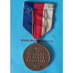 Řád Slovenského Národního Povstání - Bronzová medaile - varianta bez písmena " K " - etue