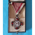 FJI - Rakousko-Uhersko - Stříbrný Vojenský záslužný kříž 1949 - malý bez korunky v orig. etui