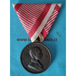 R-U František Josef I. -  Medaile za statečnost, DER TAPFERKEIT