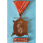 Národní Garda - DOK IV. - II. důstojnický stupeň 3. třída 1937-39 za civilní zásluhy - plochý - středový medailon z bílého kovu - UNIKÁT